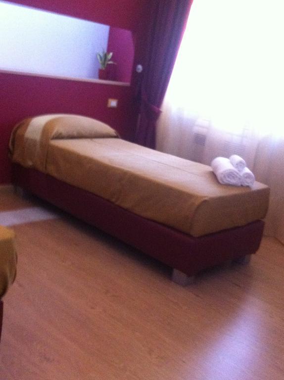 The Queens 2* Foggia